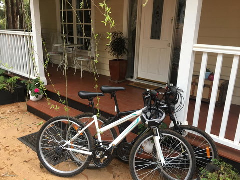 Quiet Escapes Cottages - Accommodation Mount Tamborine 14