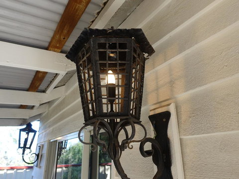 The Blacksmiths Cottage - Accommodation Mount Tamborine 23