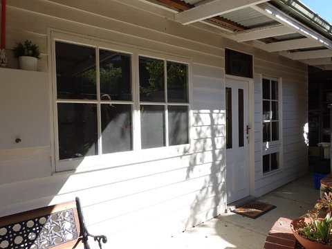 The Blacksmiths Cottage - Accommodation Mount Tamborine 22