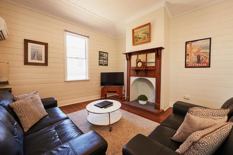 Albany Harbourside Apartments And Houses - Accommodation Mount Tamborine 7
