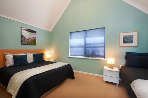 Albany Harbourside Apartments And Houses - Accommodation Mount Tamborine 8