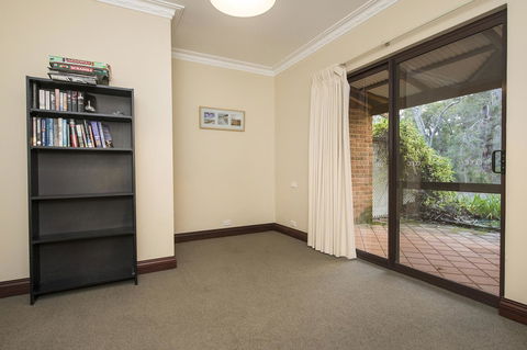 A Hidden Bush Delight - Accommodation Mount Tamborine 21