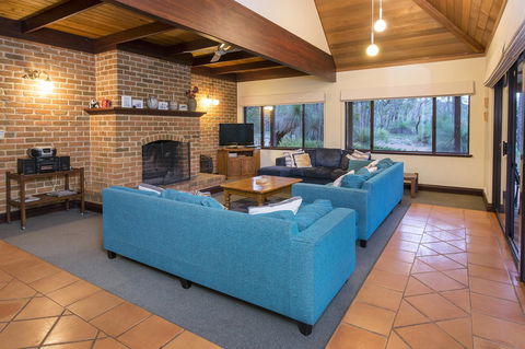 A Hidden Bush Delight - Accommodation Mount Tamborine 14