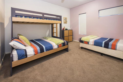 Calm Waters - Accommodation Mount Tamborine 19