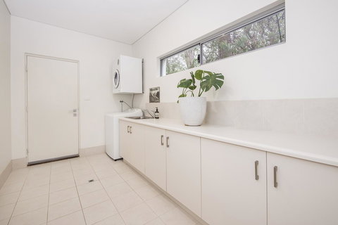 Calm Waters - Accommodation Mount Tamborine 27