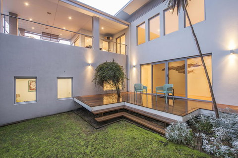 Calm Waters - Accommodation Mount Tamborine 23