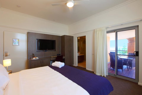 Cottesloe Beach Hotel - Accommodation Mount Tamborine 8