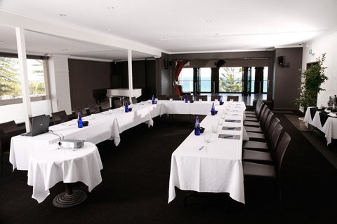 Cottesloe Beach Hotel - Accommodation Mount Tamborine 19