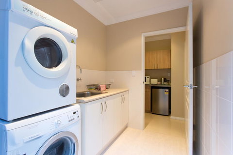 Sorrento Beach Manor - Accommodation Mount Tamborine 23