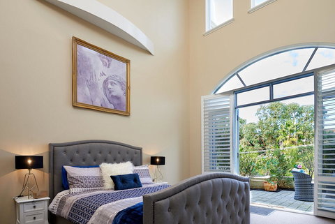 Sorrento Beach Manor - Accommodation Mount Tamborine 2