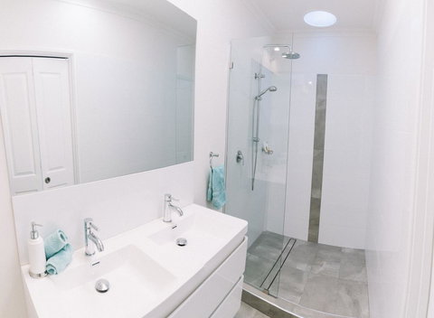 Sun Studio - Accommodation Mount Tamborine 15