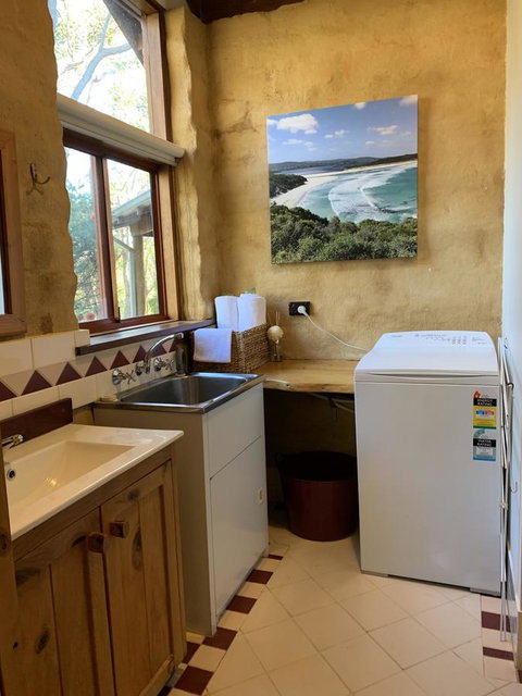 Denmark Forest Retreat - Accommodation Mount Tamborine 19