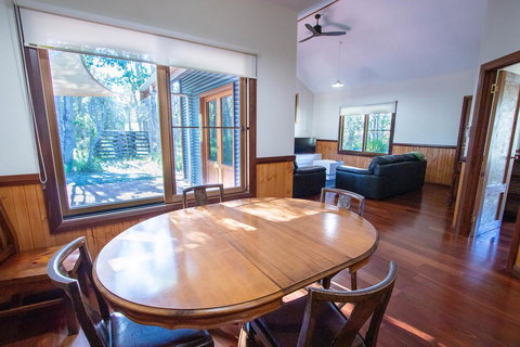 Denmark Forest Retreat - Accommodation Mount Tamborine 33