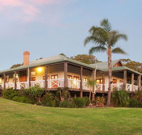 The Farmhouse - Accommodation Mount Tamborine
