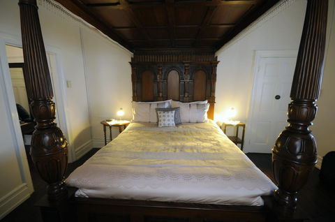 My Place Colonial Accommodation - Accommodation Mount Tamborine 22