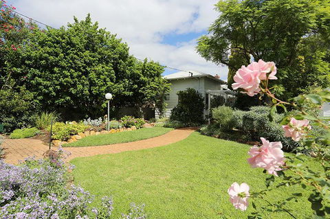 Jacaranda Guest House - Accommodation Mount Tamborine 40