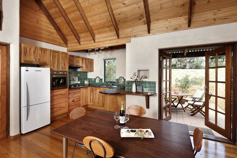 Aiyana Retreat - Accommodation Mount Tamborine 13