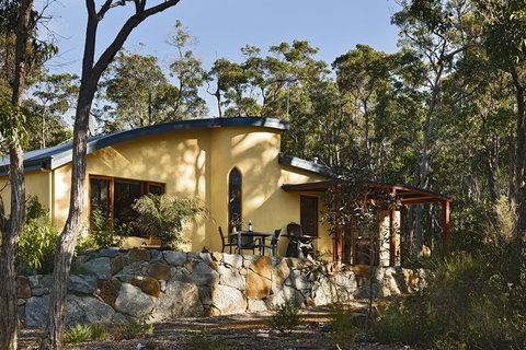 Aiyana Retreat - Accommodation Mount Tamborine 0