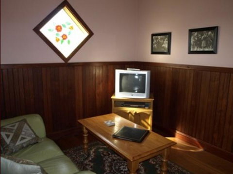 Pemberton Old Picture Theatre Holiday Apartments - Accommodation Mount Tamborine 42