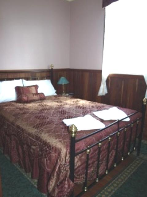 Pemberton Old Picture Theatre Holiday Apartments - Accommodation Mount Tamborine 16