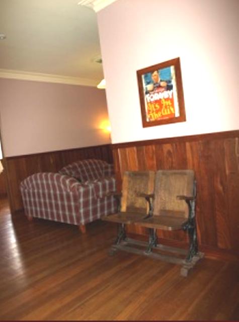 Pemberton Old Picture Theatre Holiday Apartments - Accommodation Mount Tamborine 23