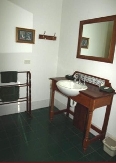 Pemberton Old Picture Theatre Holiday Apartments - Accommodation Mount Tamborine 13