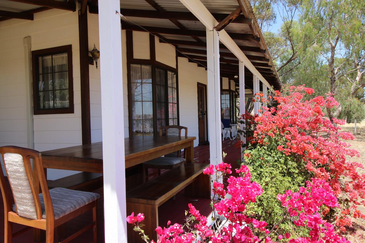 Meenaar WA Accommodation Mount Tamborine