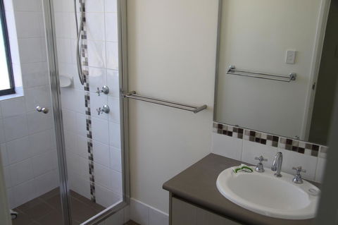 Byford House On The Scarp - Accommodation Mount Tamborine 10