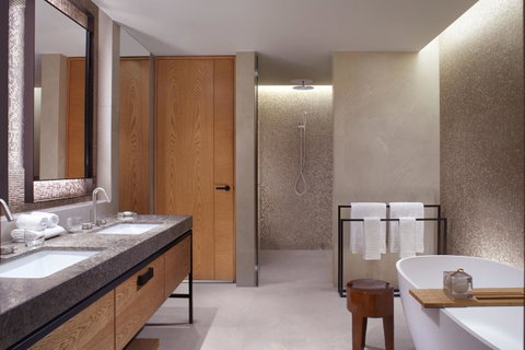 The Ritz-Carlton, Perth - Accommodation Mount Tamborine 8