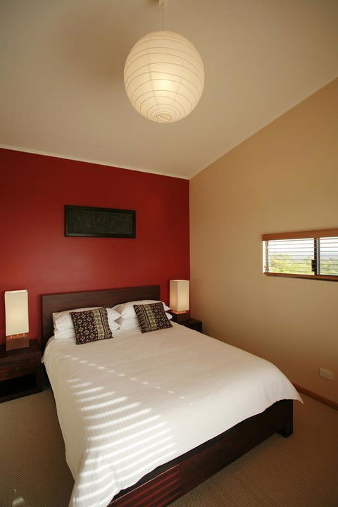 Redgate Beach Escape - Accommodation Mount Tamborine 5