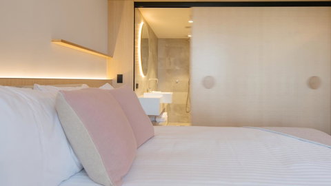 Quay Perth - Accommodation Mount Tamborine 7