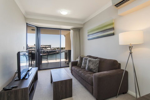 Dolphin Quay Apartments - Accommodation Mount Tamborine 32