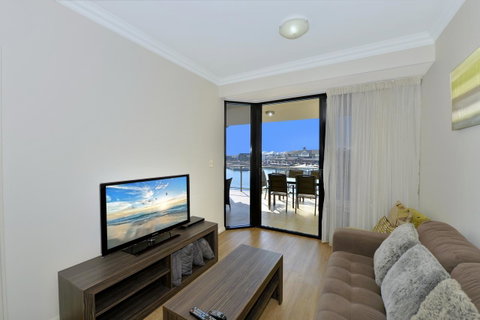 Dolphin Quay Apartments - Accommodation Mount Tamborine 2