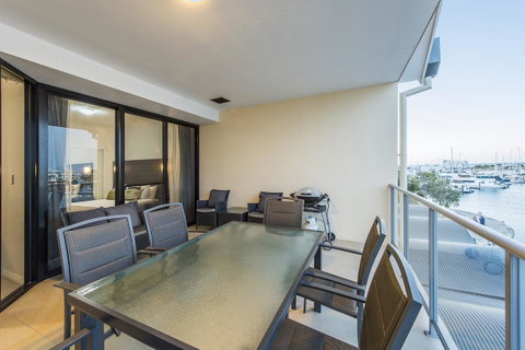 Dolphin Quay Apartments - Accommodation Mount Tamborine 25