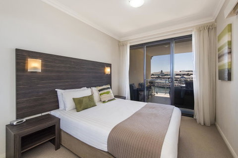 Dolphin Quay Apartments - Accommodation Mount Tamborine 29