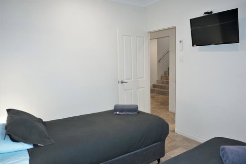 27 Corella Court - Accommodation Mount Tamborine 9