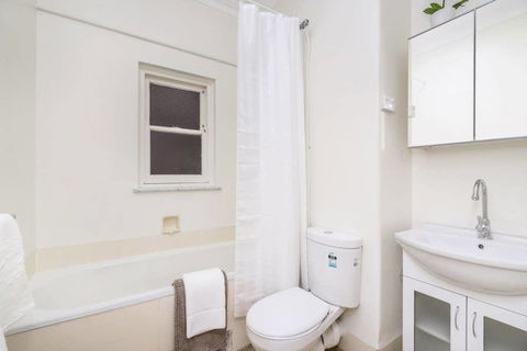 Light Bright, Quality River Views! Free Parking - Accommodation Mount Tamborine 37