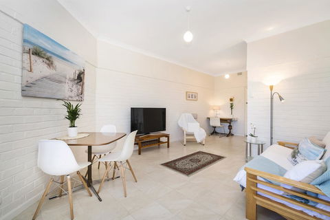 Light Bright, Quality River Views! Free Parking - Accommodation Mount Tamborine 15