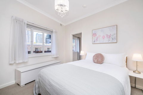 Light Bright, Quality River Views! Free Parking - Accommodation Mount Tamborine 14
