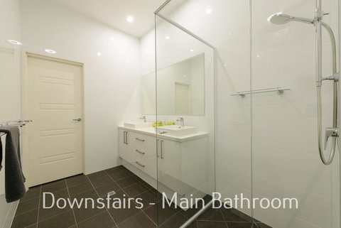 32 Corella Court - Accommodation Mount Tamborine 10