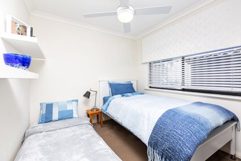Como Executive Apartment - Accommodation Mount Tamborine 13
