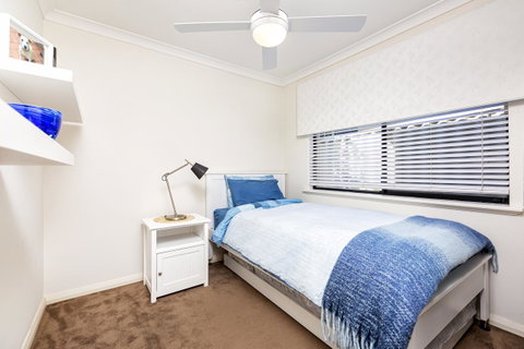 Como Executive Apartment - Accommodation Mount Tamborine 12