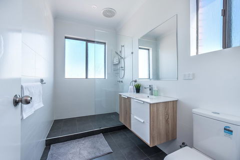 Lotus Perth Retreat - Accommodation Mount Tamborine 10