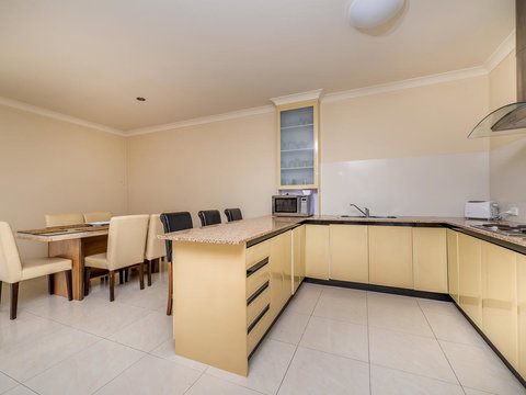 Seafront Unit 60 - Accommodation Mount Tamborine 6