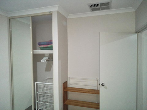 Near Train Station - Accommodation Mount Tamborine 1