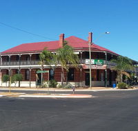 The Palace Hotel - Accommodation Mount Tamborine