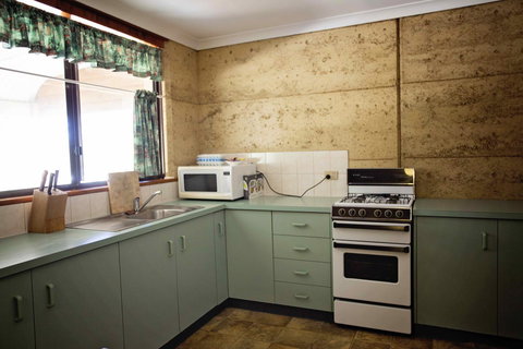 Hopetoun Motel & Chalet Village - Accommodation Mount Tamborine 42