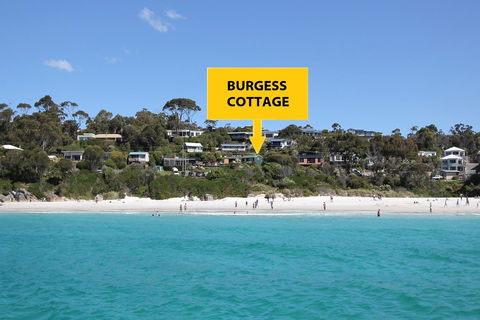 BINALONG BEACH COTTAGE Beachfront At Bay Of Fires Next To Restaurant - Accommodation Mount Tamborine 0