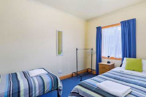 Smugglers Rest Apartments Dover - Accommodation Mount Tamborine 17