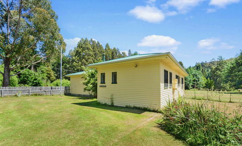 Giants Table And Cottages - Accommodation Mount Tamborine 14